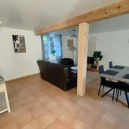 Chaleureux Au Coeur Du Village شقة *